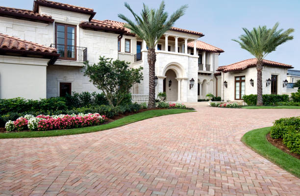 Best Commercial Driveway Pavers  in Lloyd Harbor, NY